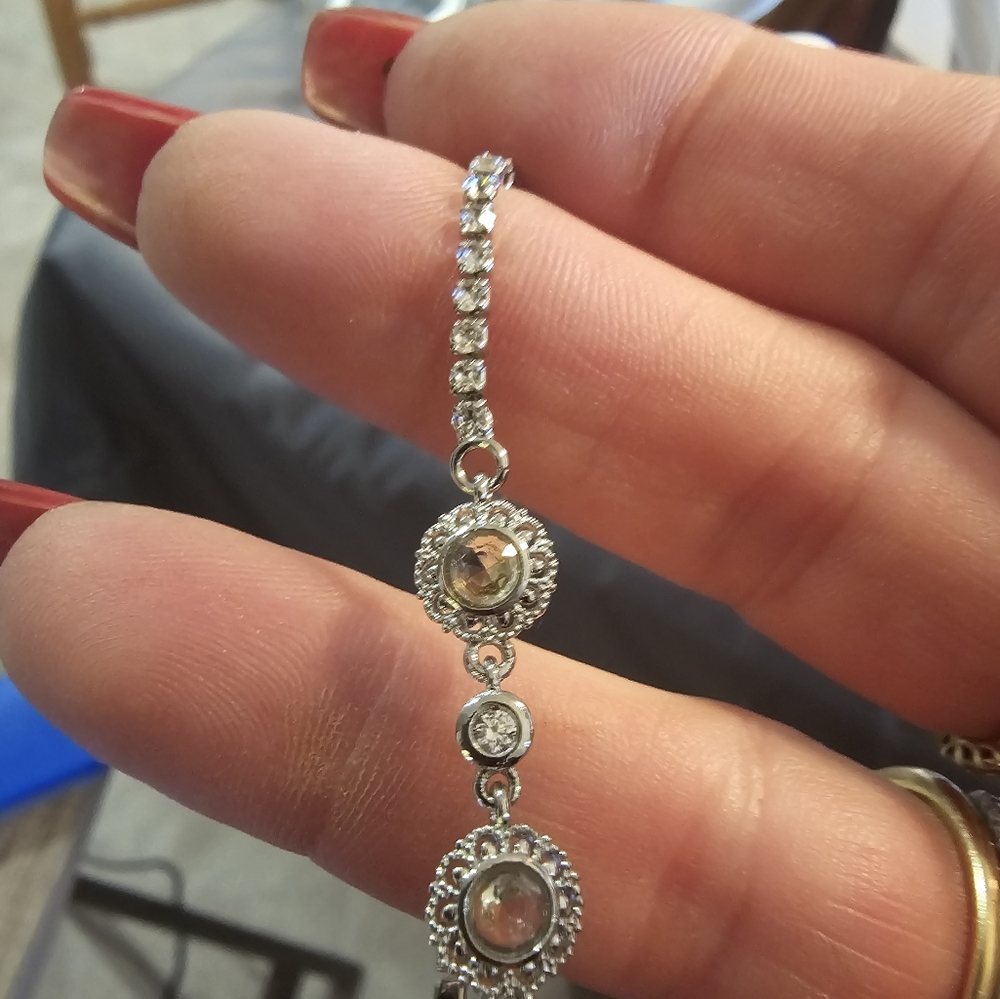 Givenchy crystal braclet